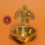 The Sangu Chakra Namam Agal Vilakku.